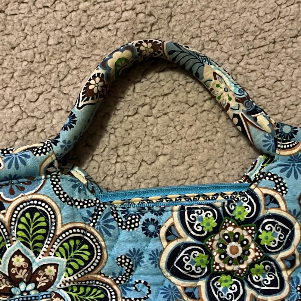 🖤 Vera Bradley Bali Blue Flowers Handbag & Wallet 🖤 - Picture 4 of 12